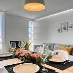 Maranta House, A In Madeira דירה