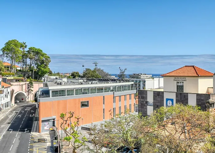 Maranta House, A In Madeira